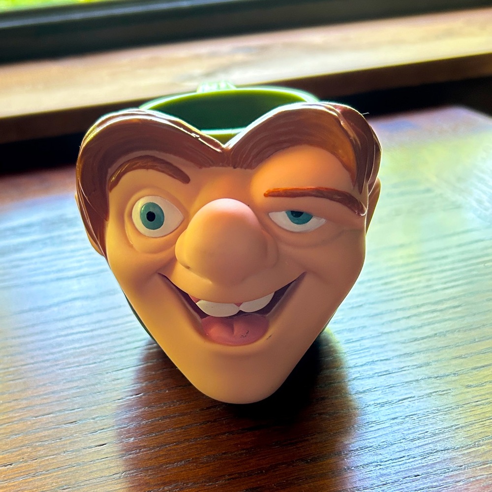 Classic Disney Quasimodo cup. Holds 6oz. Small handle for tiny hands. 6” widest.
